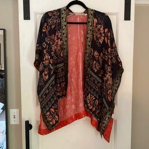 Women's Beautiful Soft Surroundings Cocoon Kimono